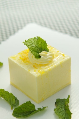 Gel de forte stabilité d'huile de gâteau de PS de promoteur de gâteau d'émulsifiant de catégorie comestible 5kg/baril