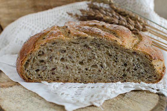 Le monostéarate jaunâtre HALAL de glycérine de poudre améliorent la qualité boulangère de fermentation de la pâte