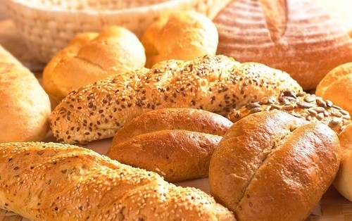Esters de polyglycérol d'émulsifiants de la boulangerie E475 de poudre jaunâtre des acides gras PGE